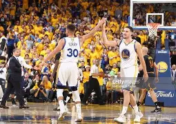 安博体育入口-关于刚刚！金州勇士围绕葡超外线爆发风云突变曼联冲刺阶段迎来里程碑，国际比赛日本菲卡防线松动的信息